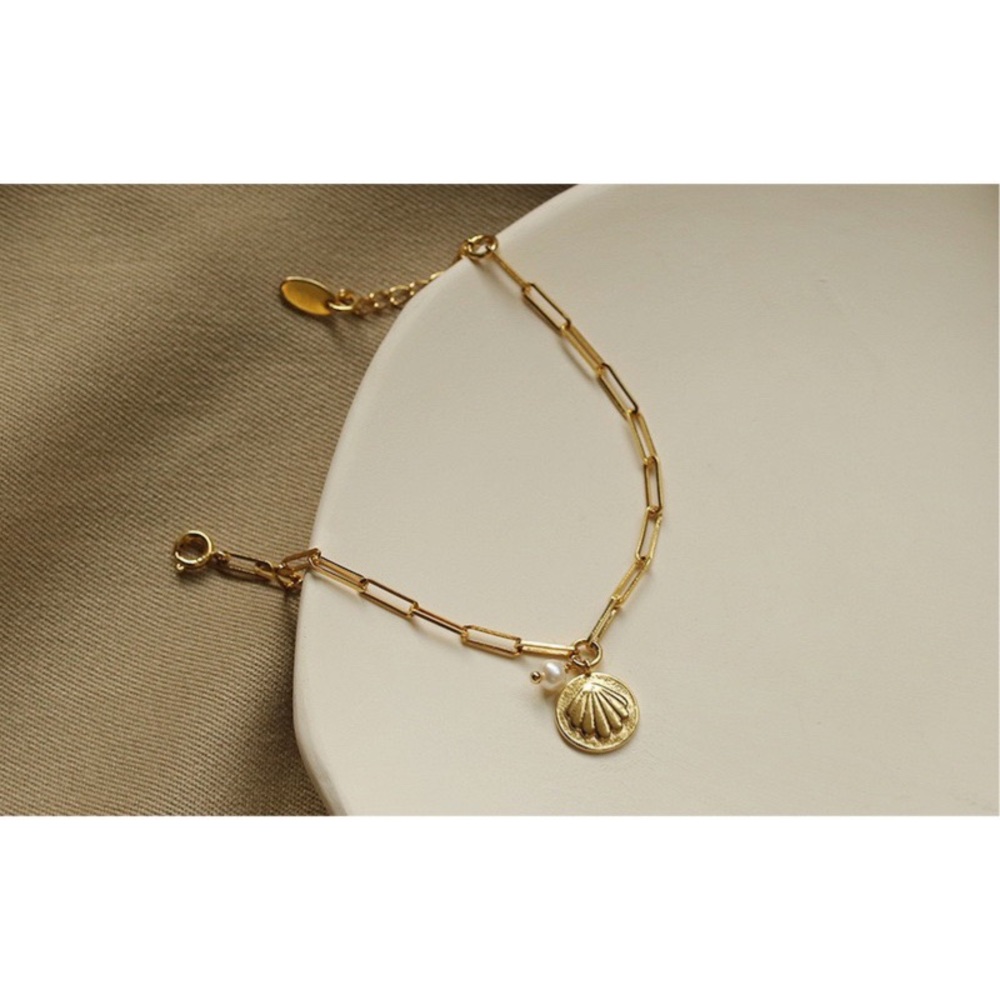 💎2 for $35💎 Seashell Bracelet